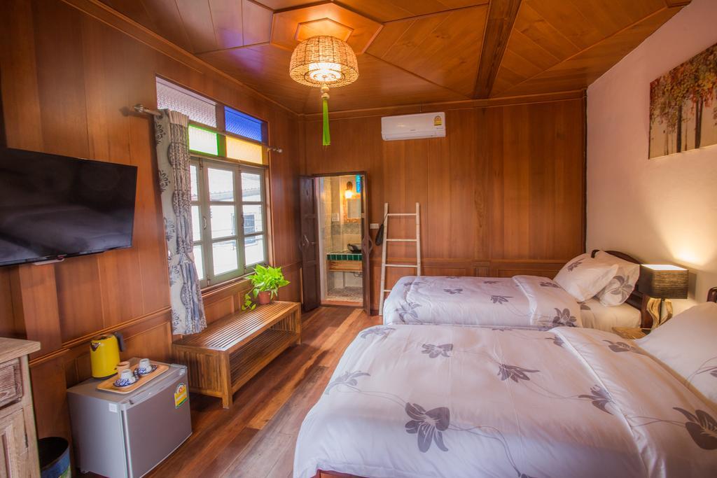 Pao Come Boutique House (Adults Only) Chiang Mai Bagian luar foto